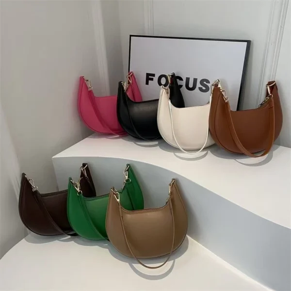 Elara Shoulder Bag