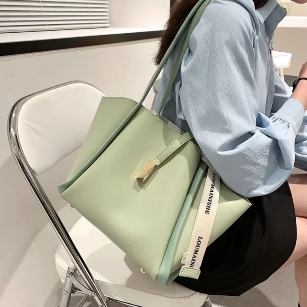 The Elara Tote Bag
