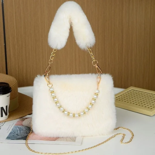 The Elowen Fur Pearl Bag